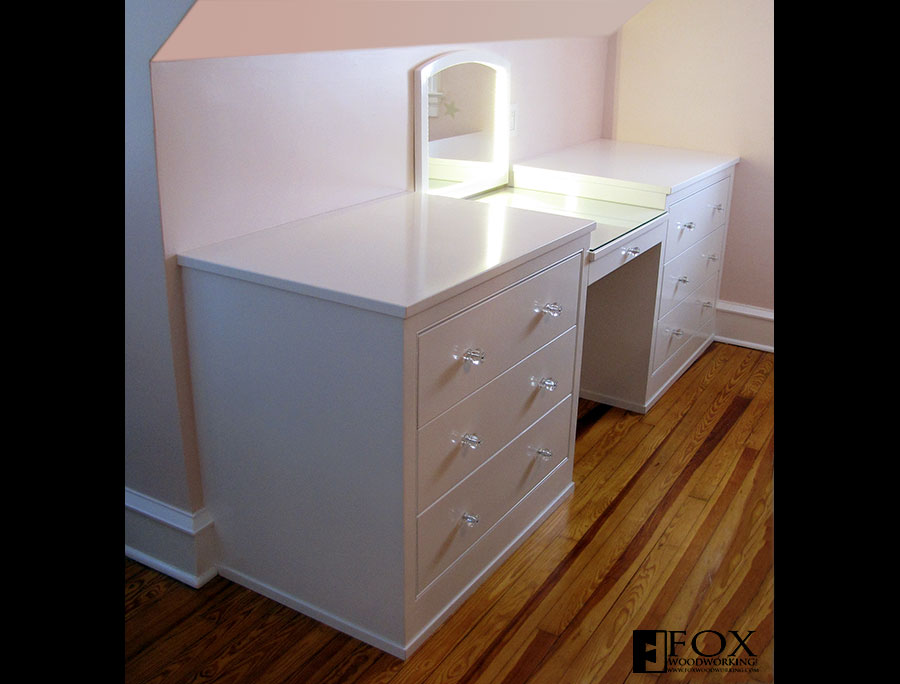Dressers With Lighted Mirror Fox Woodworking